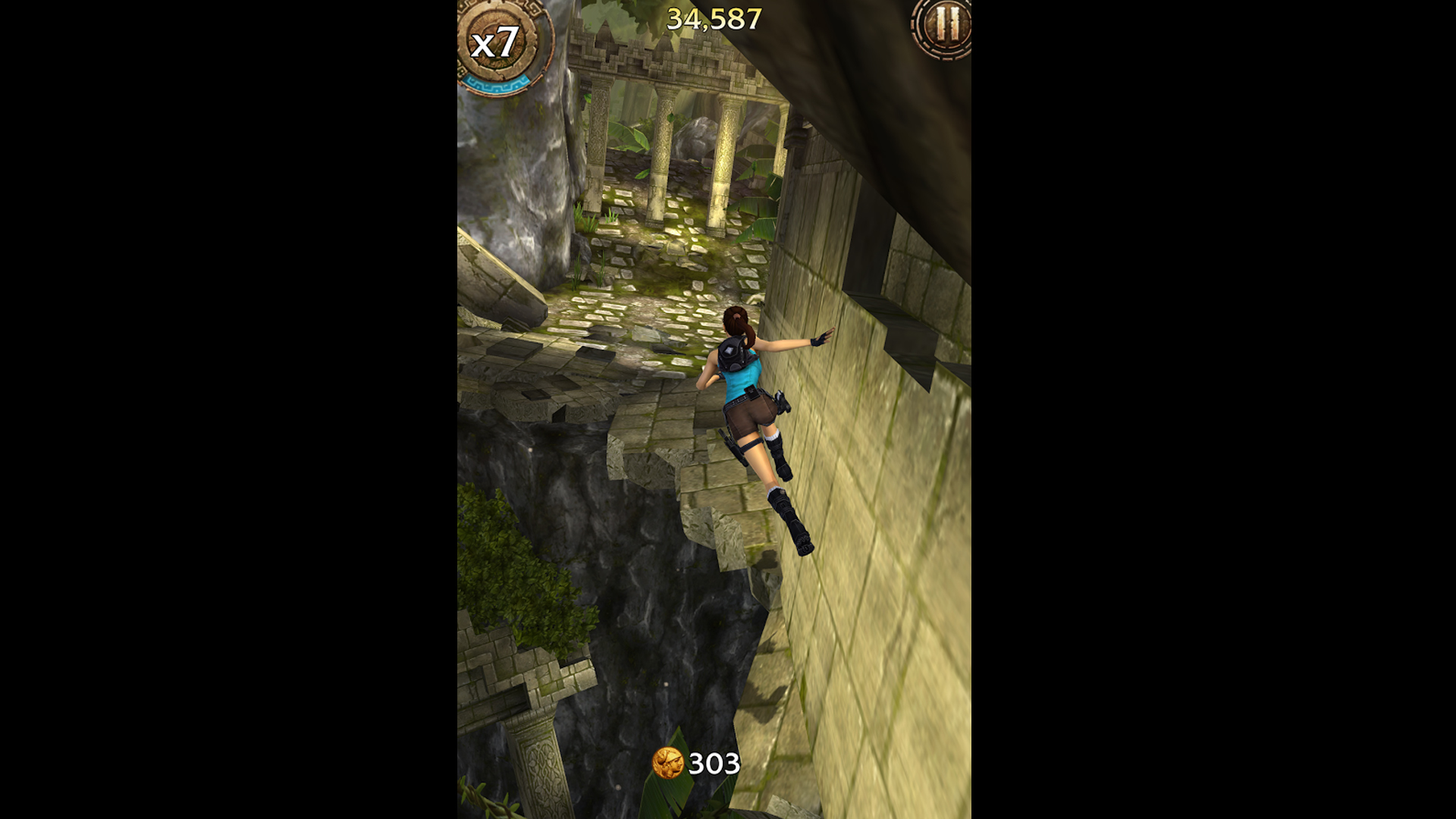 Lara Croft Relic Run IOS